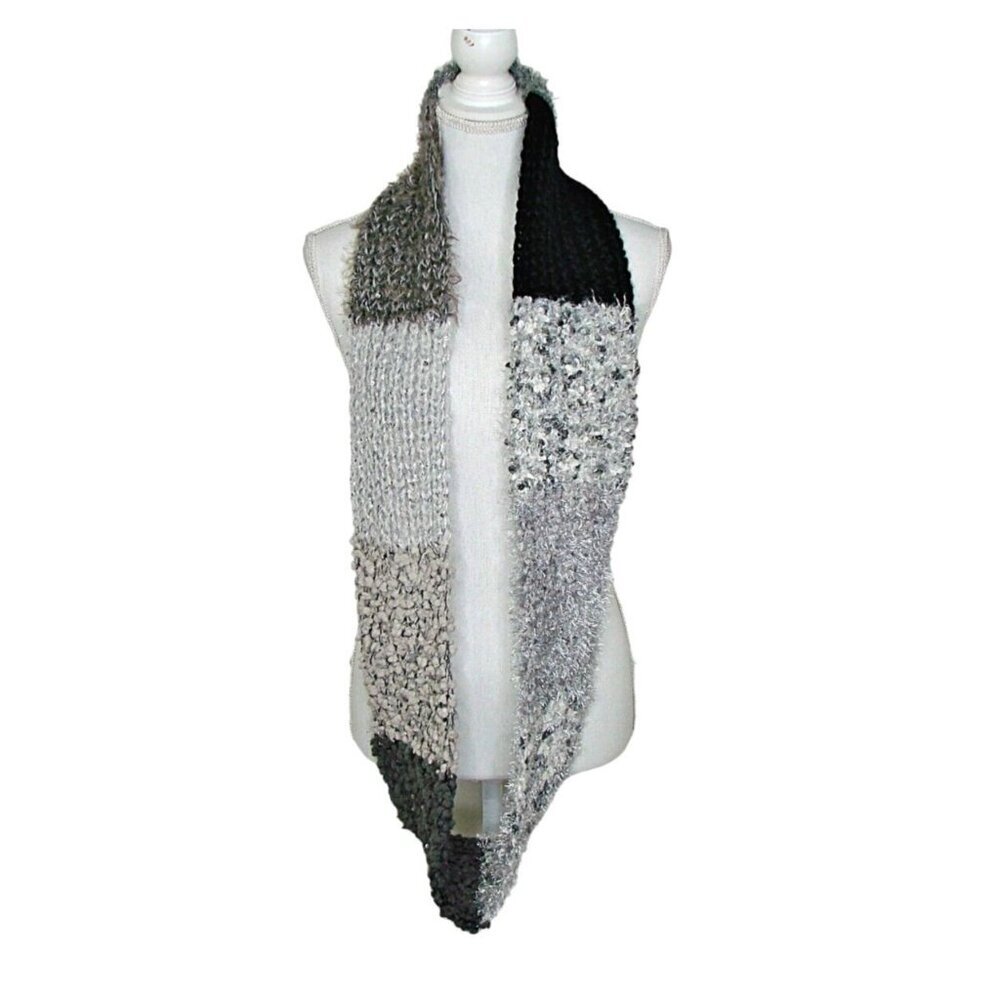 Snoozies Gray Colorblock Soft Crochet Pattern Infinity Large Long Length Scarf